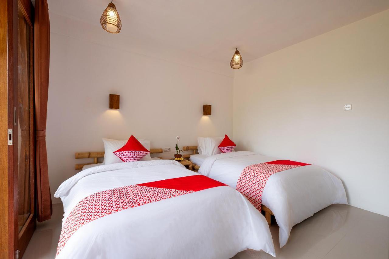 Oyo 1493 Surya Villa سيلونغ بيلاناك المظهر الخارجي الصورة