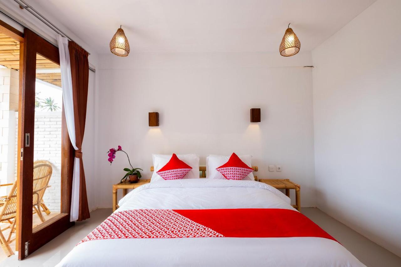 Oyo 1493 Surya Villa سيلونغ بيلاناك المظهر الخارجي الصورة